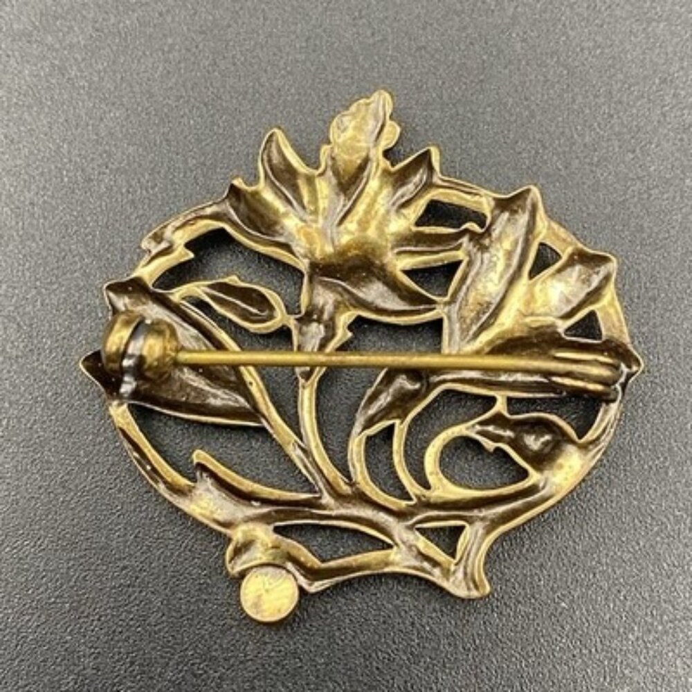 Vtg Art Nouveau Revival Brass Floral Brooch Openwork Lily Rhinestone 1.25 x1.25" - Picture 2 of 6